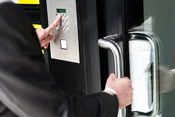 Indianapolis Elite Locksmith Indianapolis, IN 317-456-5046 - commercial-lockouts